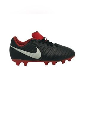 Nike Tiempo Boys Size 11C Soccer Cleats